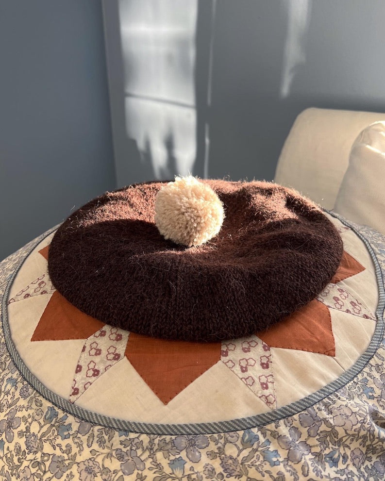 Deima's check beret - knitting pattern (english)