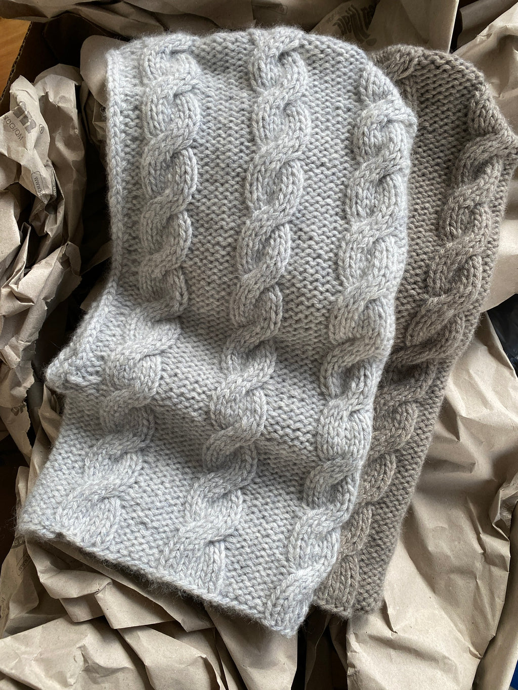 Deima's cable balaclava - knitting pattern (dansk)