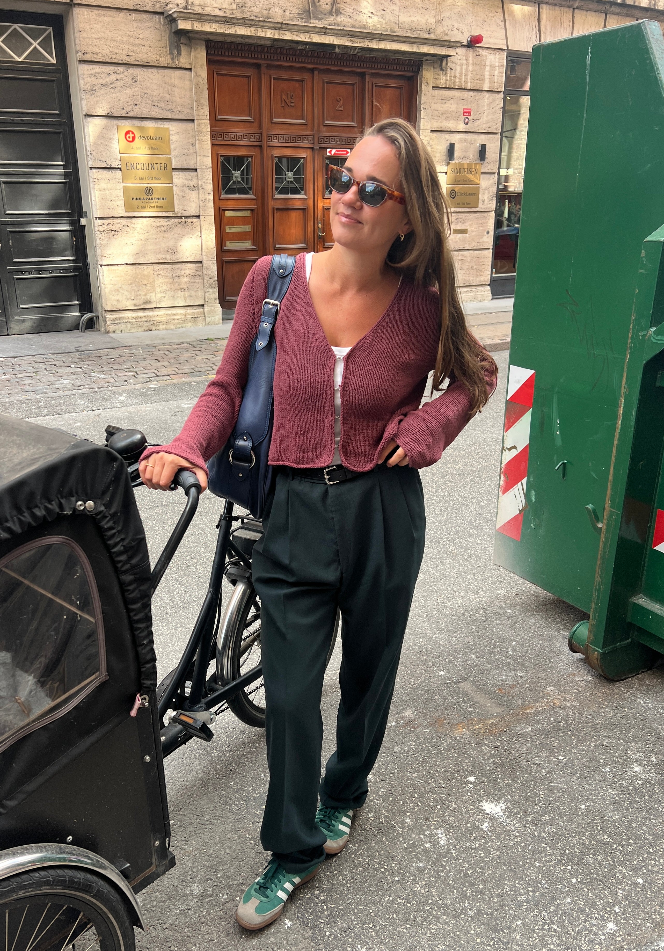 Deima's V cardi - knitting pattern (dansk)