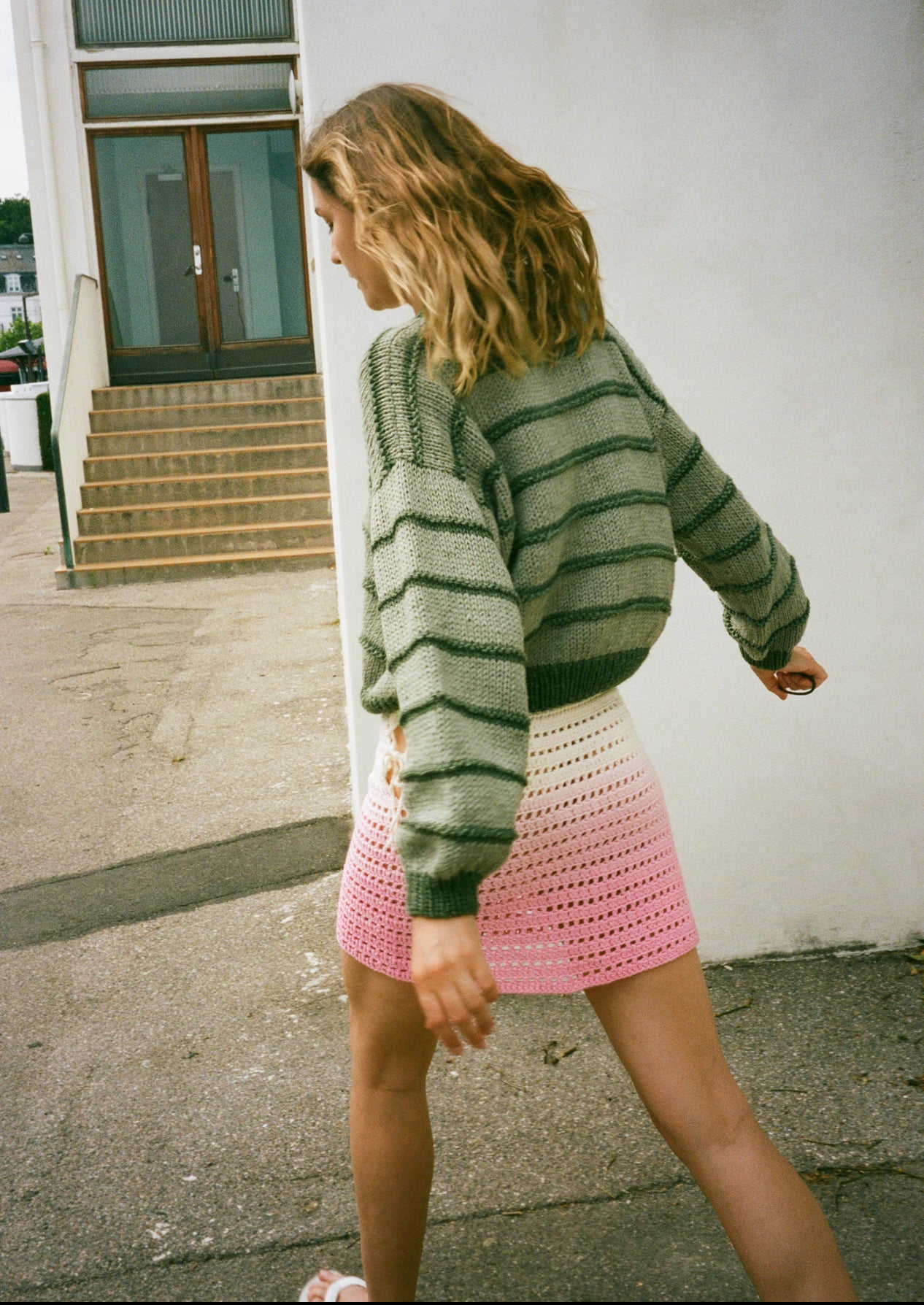 Lucky V-NECK Sweater – Deima Knitwear