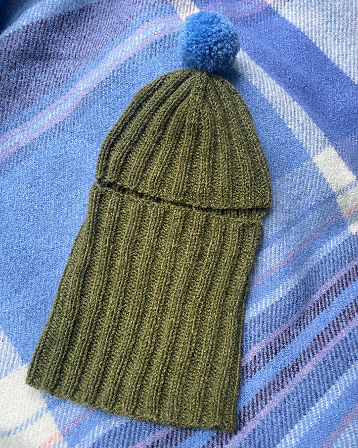 Deima's 2 in 1 hat - knitting pattern (english)