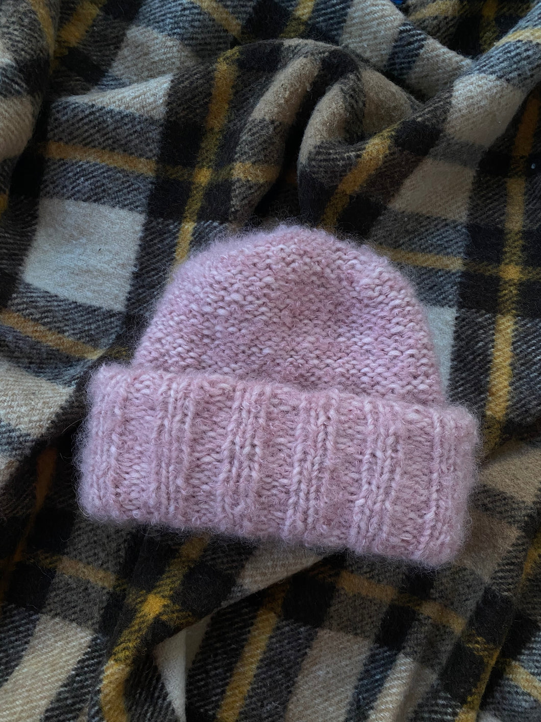 Deima's boucle beanie - knitting pattern (english)