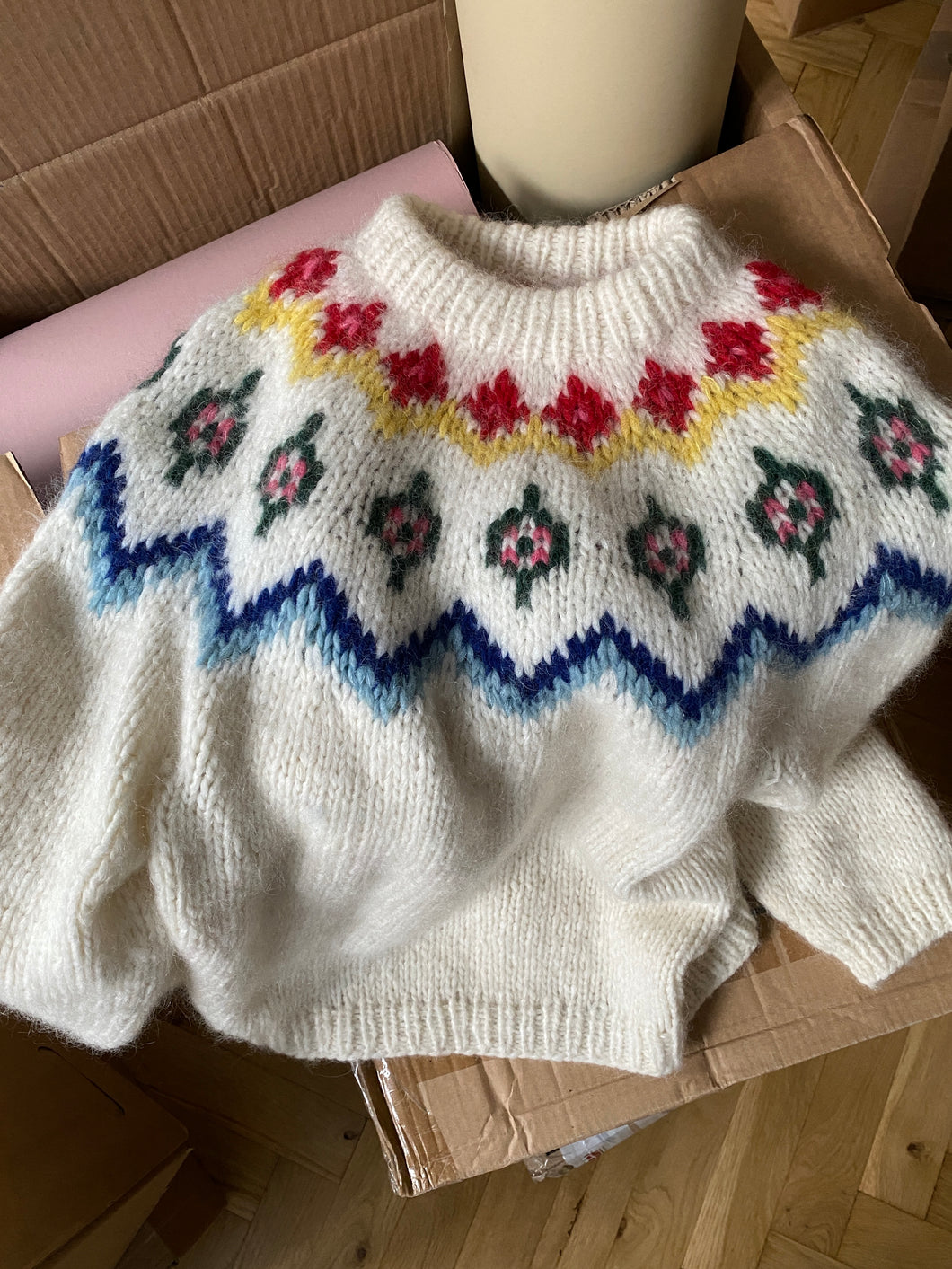 Deima's scandi sweater - knitting pattern (dansk)