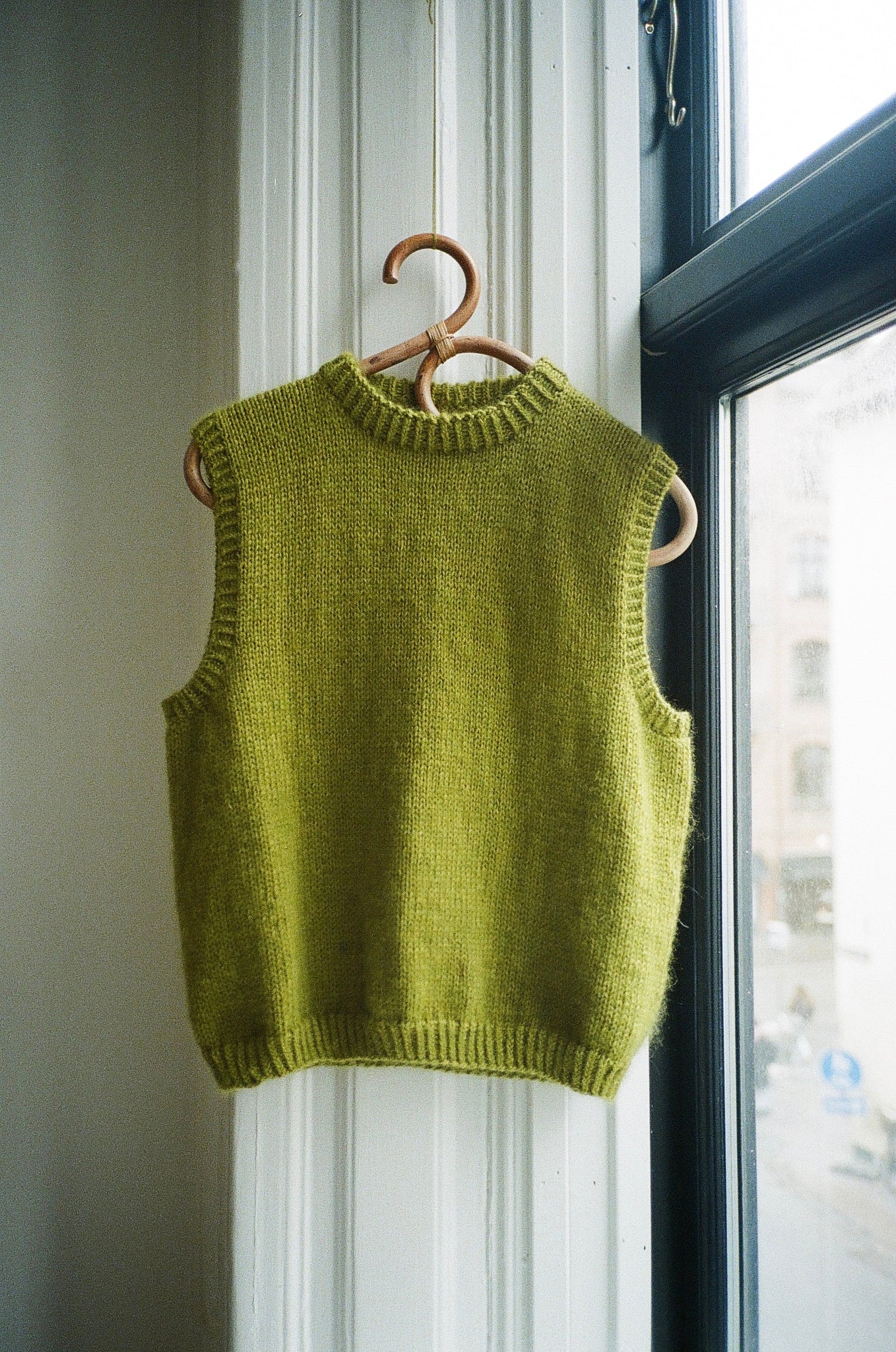 Deima's daily vest - knitting pattern (english) – Deima Knitwear