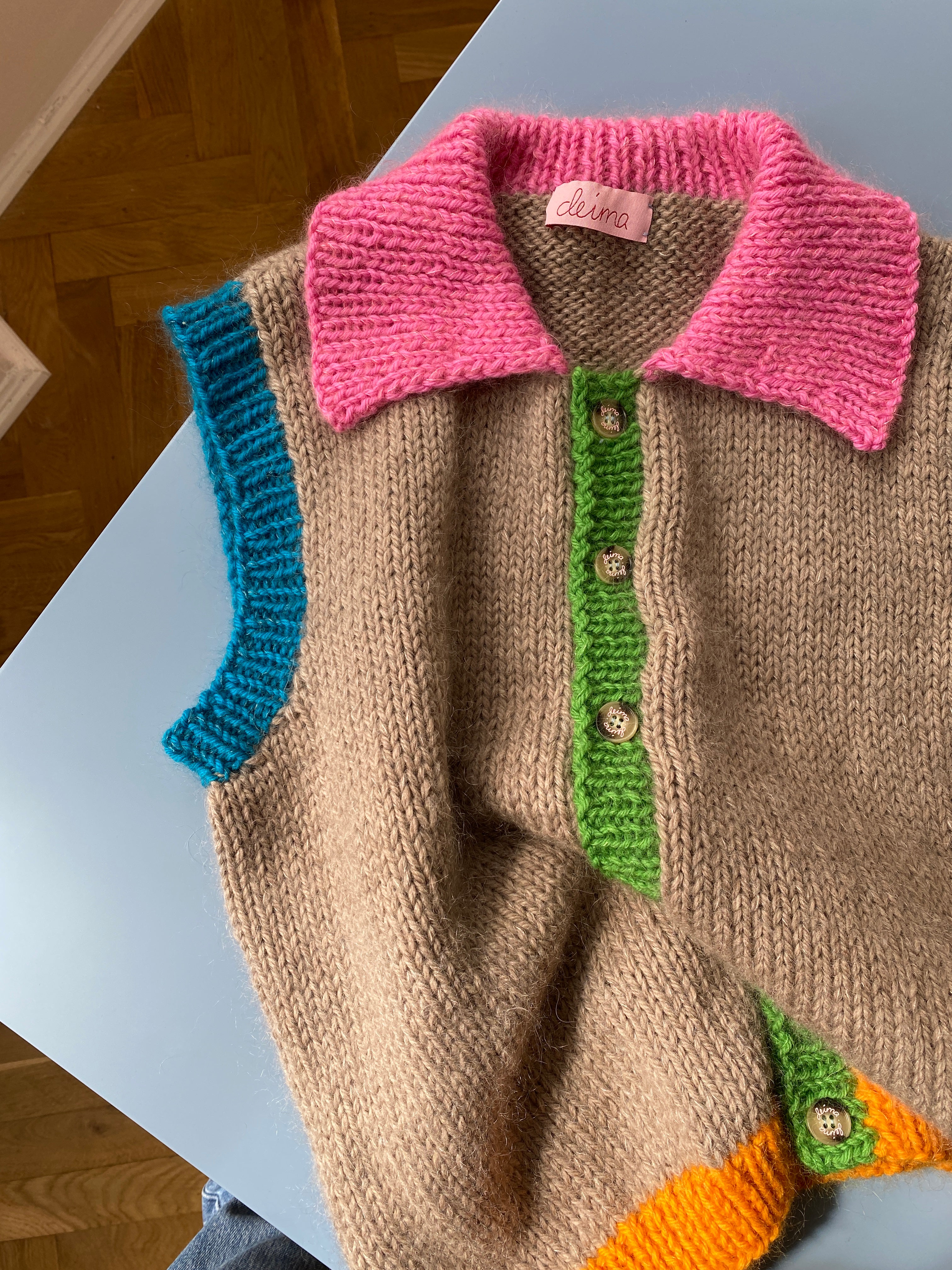 Collar Vest
