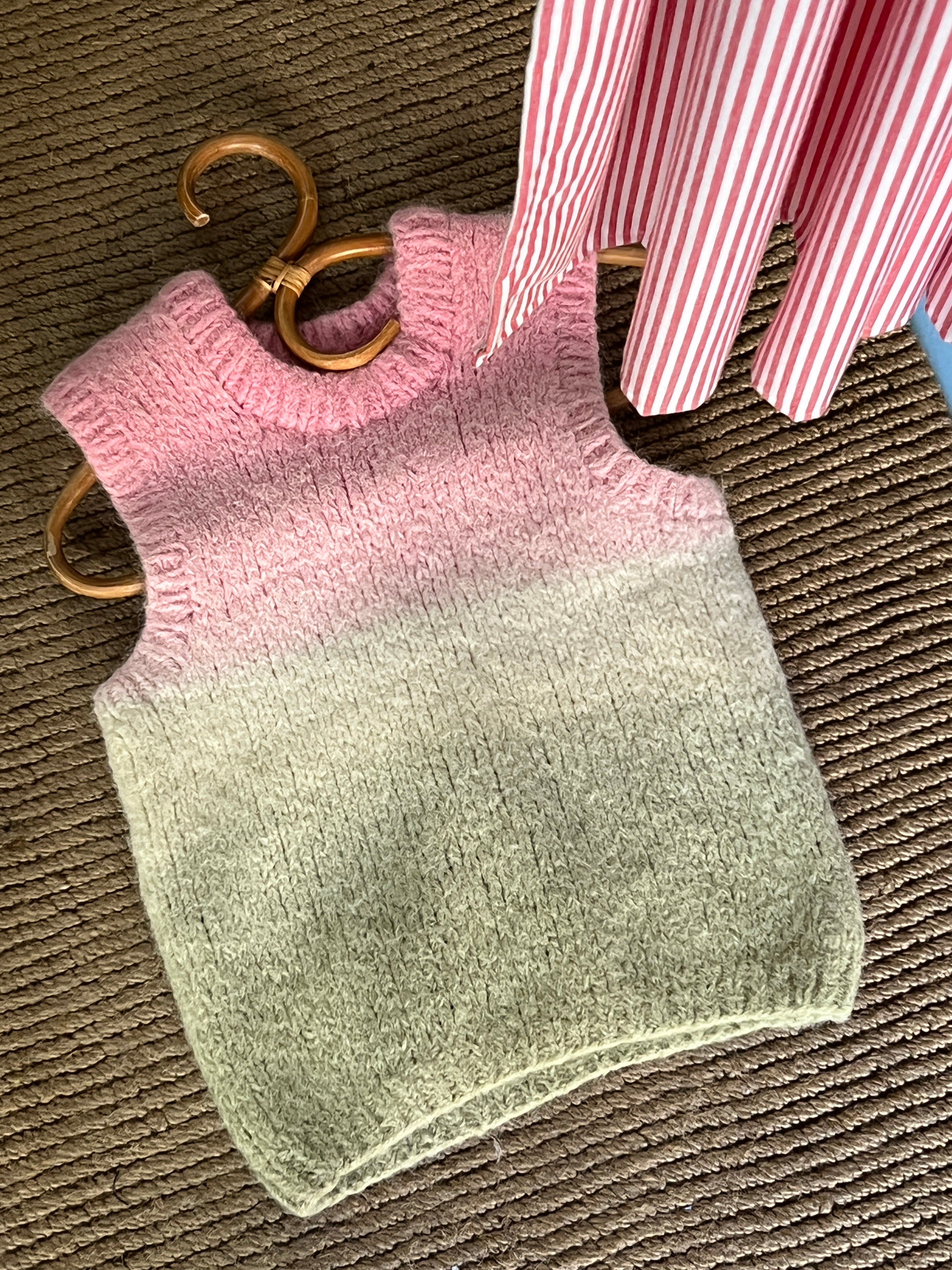 Ready to ship - Chunky Vest